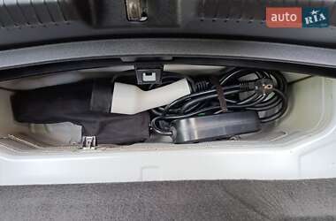 Хетчбек Volkswagen ID.3 2022 в 