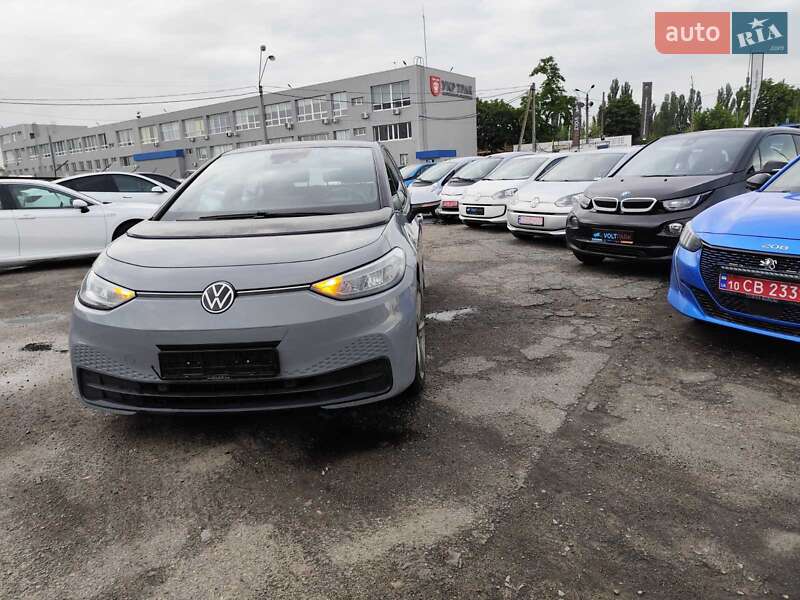 Хэтчбек Volkswagen ID.3 2021 в Киеве