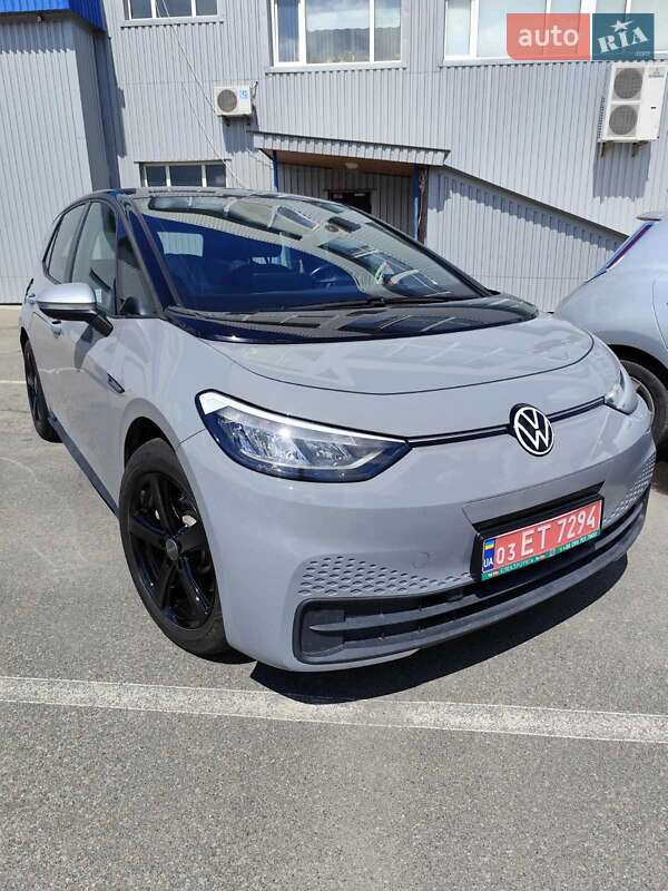 Хетчбек Volkswagen ID.3 2021 в 