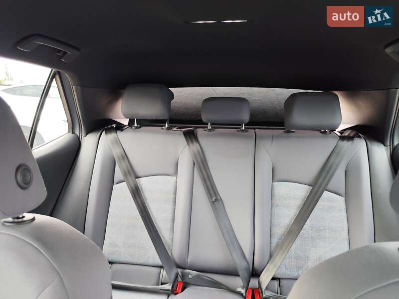 Хэтчбек Volkswagen ID.3 2021 в Киеве