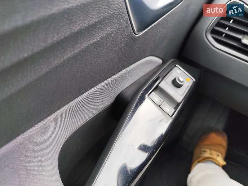 Хэтчбек Volkswagen ID.3 2021 в Киеве