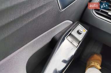 Хетчбек Volkswagen ID.3 2021 в 