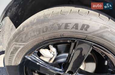 Хетчбек Volkswagen ID.3 2021 в 