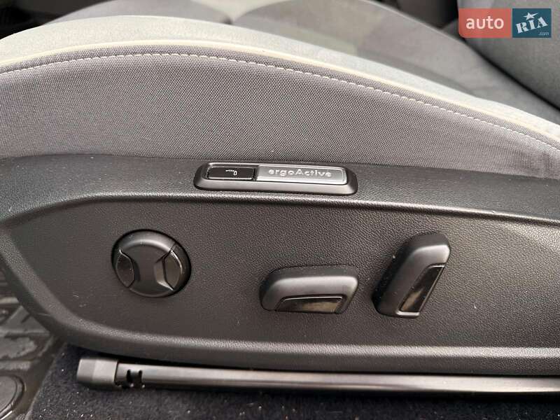 Хэтчбек Volkswagen ID.3 2021 в Львове