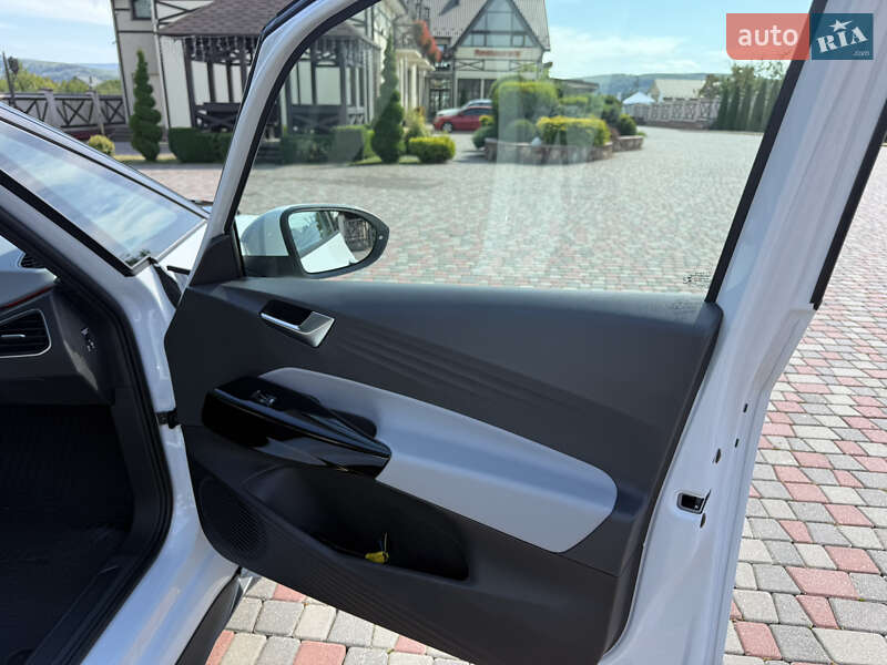 Хэтчбек Volkswagen ID.3 2022 в Черновцах