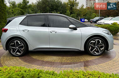 Хэтчбек Volkswagen ID.3 2022 в 