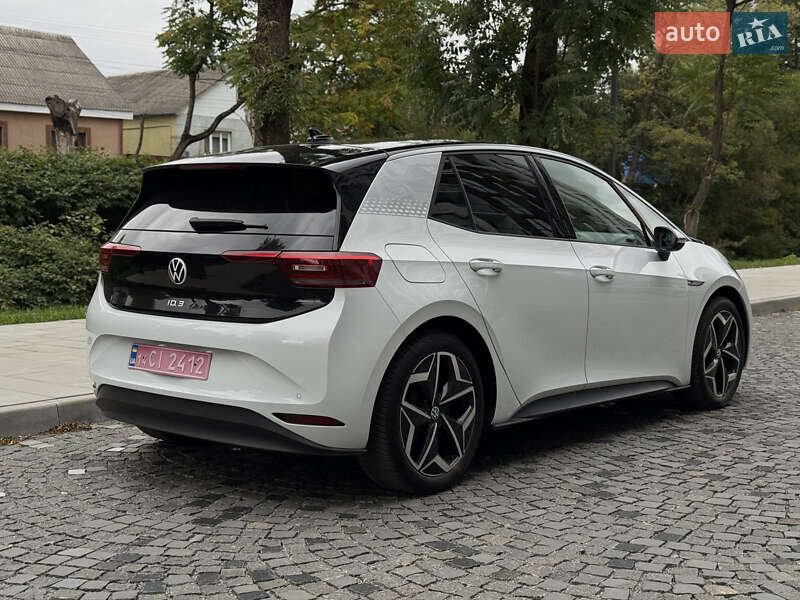Хэтчбек Volkswagen ID.3 2020 в Сваляве