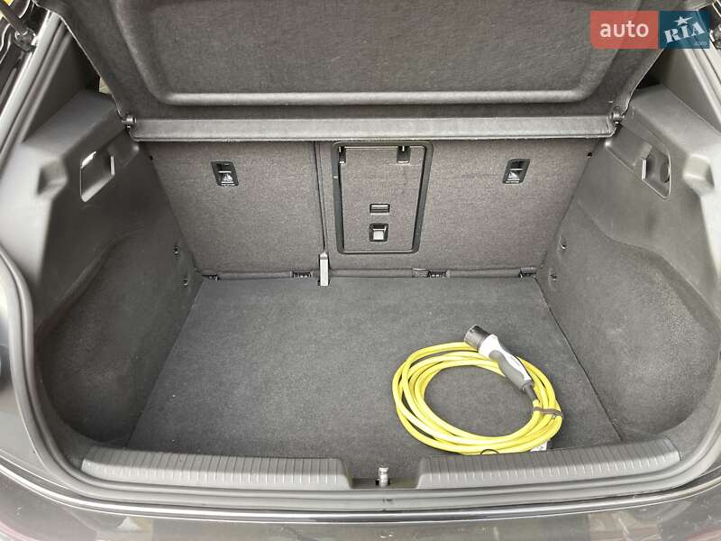 Хэтчбек Volkswagen ID.3 2021 в Тернополе фото 45 Хэтчбек Volkswagen ID.3 2021 в Тернополе