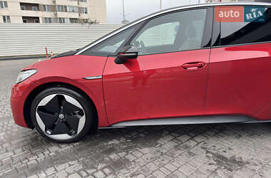 Хэтчбек Volkswagen ID.3 2022 в 