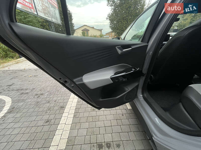 Хэтчбек Volkswagen ID.3 2022 в Ровно