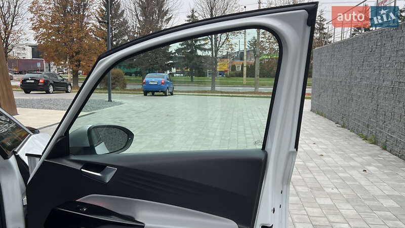 Хэтчбек Volkswagen ID.3 2020 в Луцке фото 88 Хэтчбек Volkswagen ID.3 2020 в Луцке