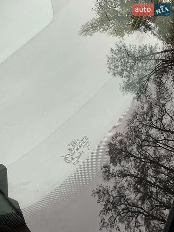 Хэтчбек Volkswagen ID.3 2022 в Днепре