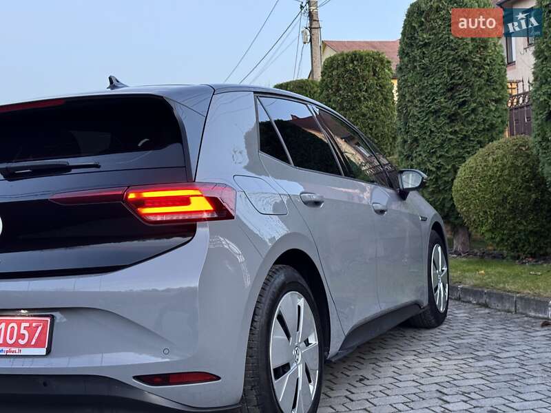 Хэтчбек Volkswagen ID.3 2023 в Ровно фото 11 Хэтчбек Volkswagen ID.3 2023 в Ровно