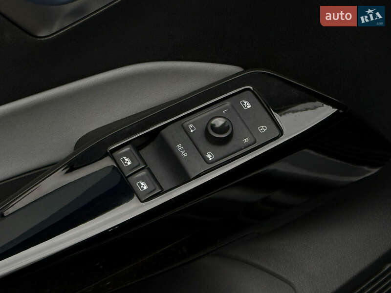 Хэтчбек Volkswagen ID.3 2022 в Харькове фото 13 Хэтчбек Volkswagen ID.3 2022 в Харькове