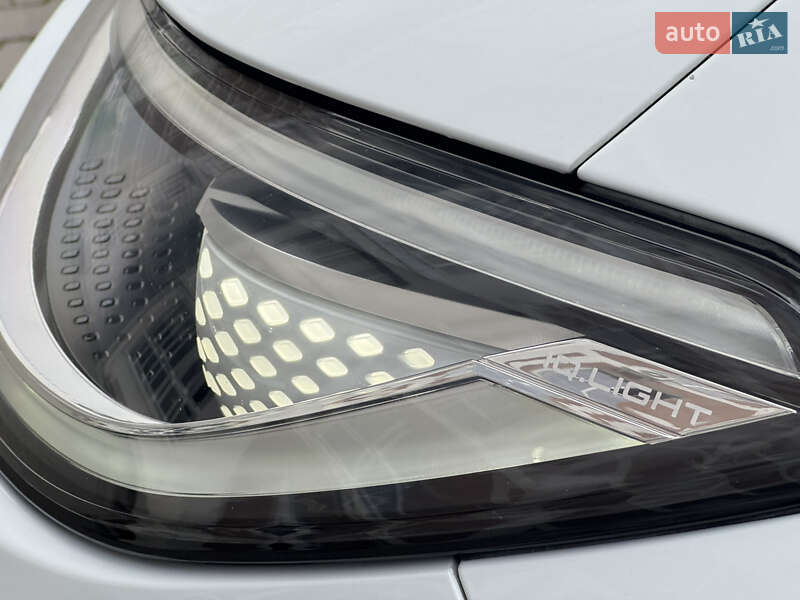 Хэтчбек Volkswagen ID.3 2021 в Тернополе фото 14 Хэтчбек Volkswagen ID.3 2021 в Тернополе