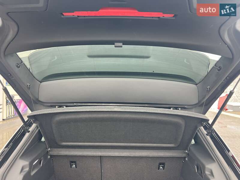 Хэтчбек Volkswagen ID.3 2020 в Солонке