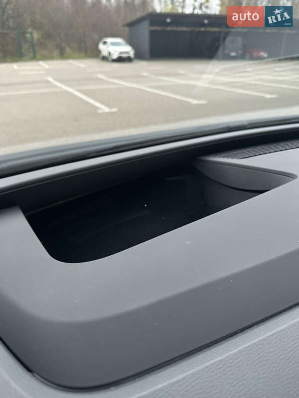 Хэтчбек Volkswagen ID.3 2020 в Луцке фото 43 Хэтчбек Volkswagen ID.3 2020 в Луцке