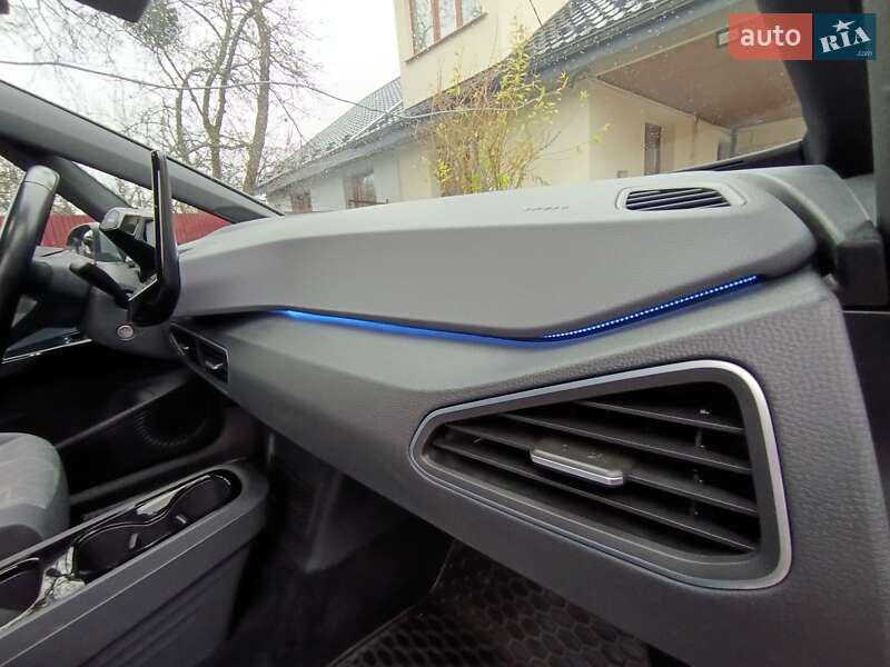Хэтчбек Volkswagen ID.3 2023 в Ровно фото 79 Хэтчбек Volkswagen ID.3 2023 в Ровно