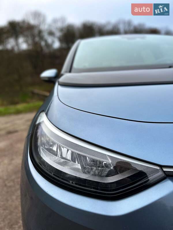 Хетчбек Volkswagen ID.3 2020 в Житомирі