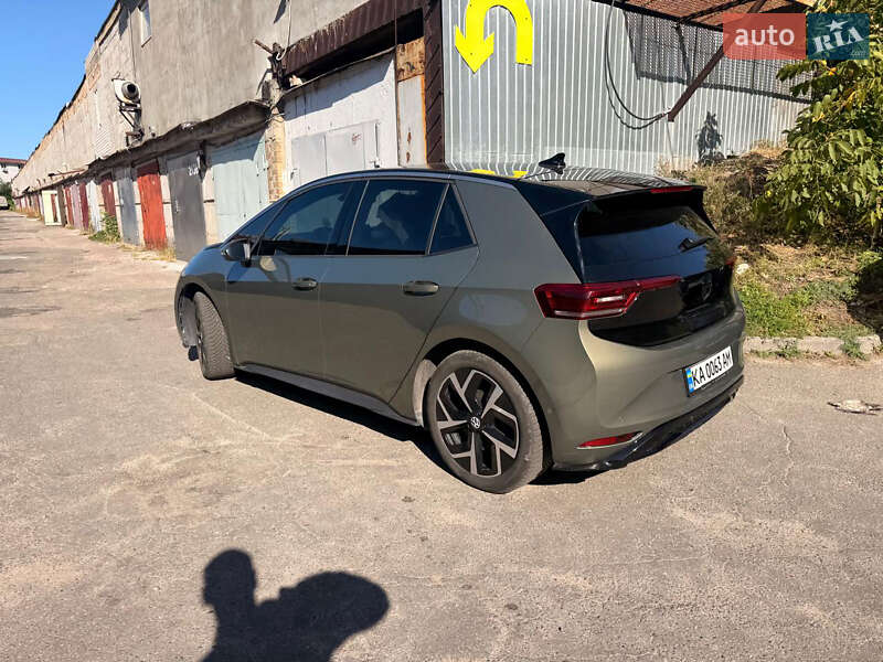 Хэтчбек Volkswagen ID.3 2023 в Киеве