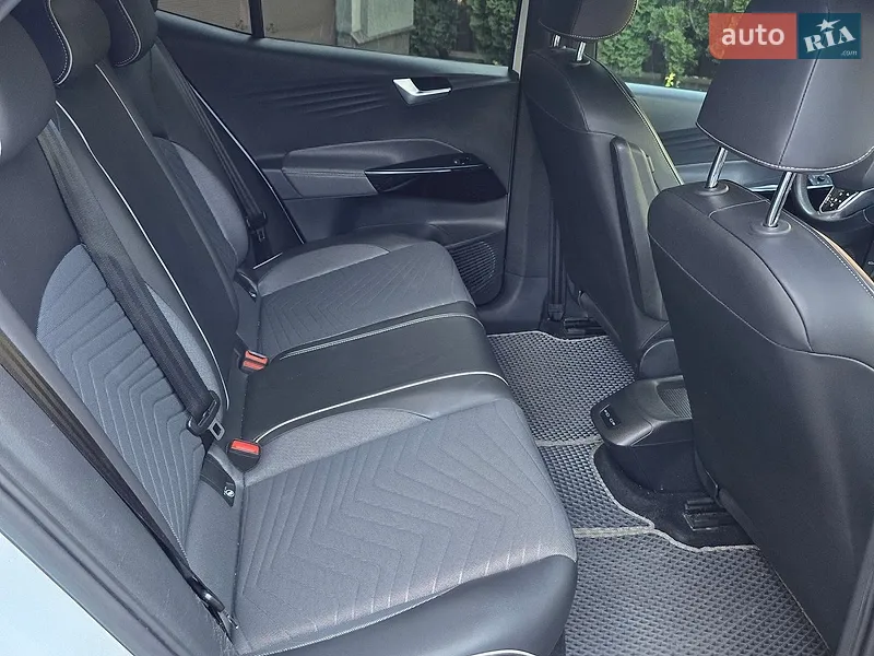 Volkswagen ID.3 2022 VIN LSVFA6E93N2024545 фото оголошення 7 з 40