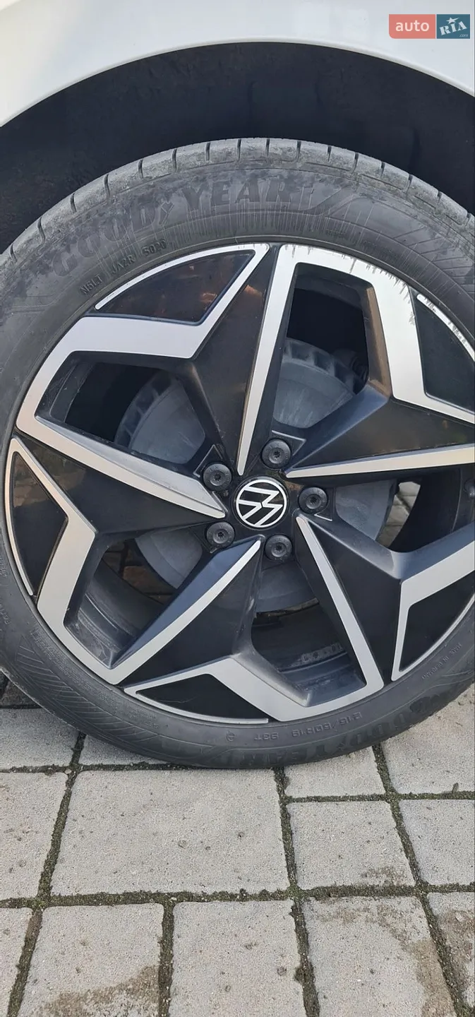 2020 Volkswagen ID.3 - мініатюра 3
