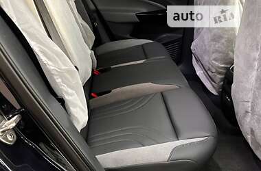 Позашляховик / Кросовер Volkswagen ID.4 Crozz 2023 в 
