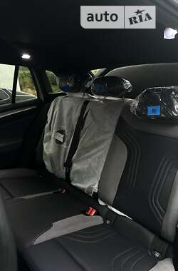 Позашляховик / Кросовер Volkswagen ID.4 Crozz 2023 в 