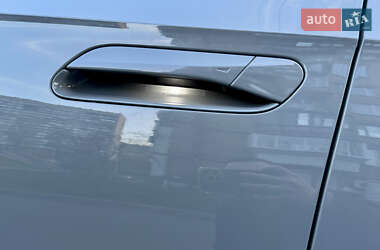 Позашляховик / Кросовер Volkswagen ID.4 Crozz 2021 в 