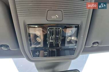 Позашляховик / Кросовер Volkswagen ID.4 Crozz 2022 в 
