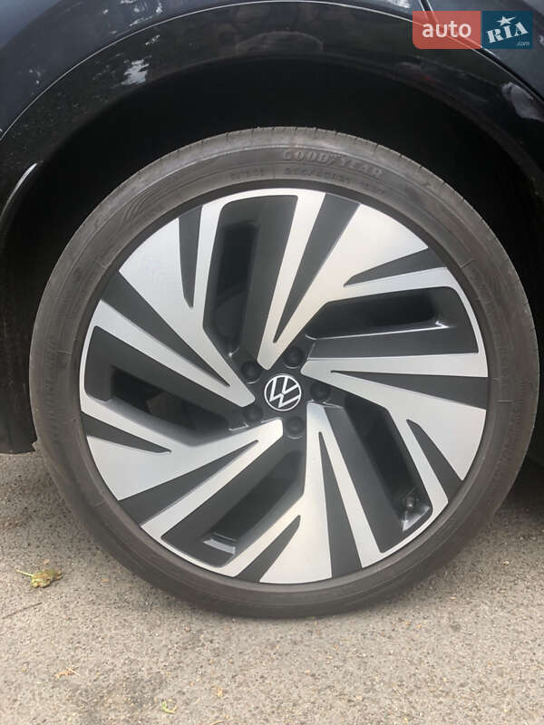 Внедорожник / Кроссовер Volkswagen ID.4 Crozz 2021 в Киеве