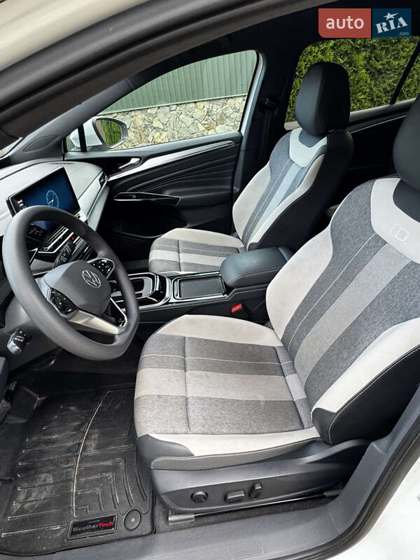 Позашляховик / Кросовер Volkswagen ID.4 Crozz 2022 в Чернівцях