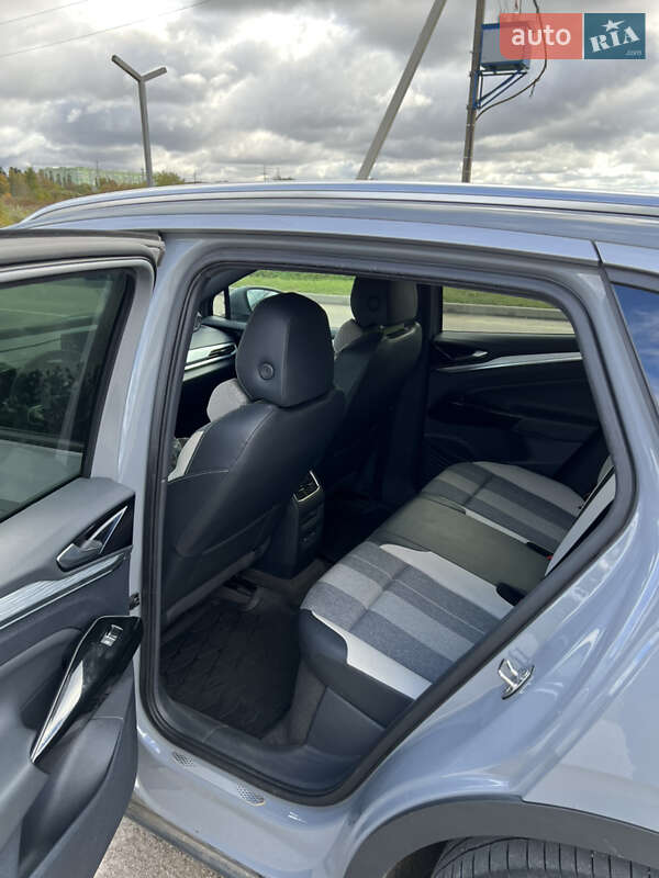 Внедорожник / Кроссовер Volkswagen ID.4 Crozz 2023 в Ровно