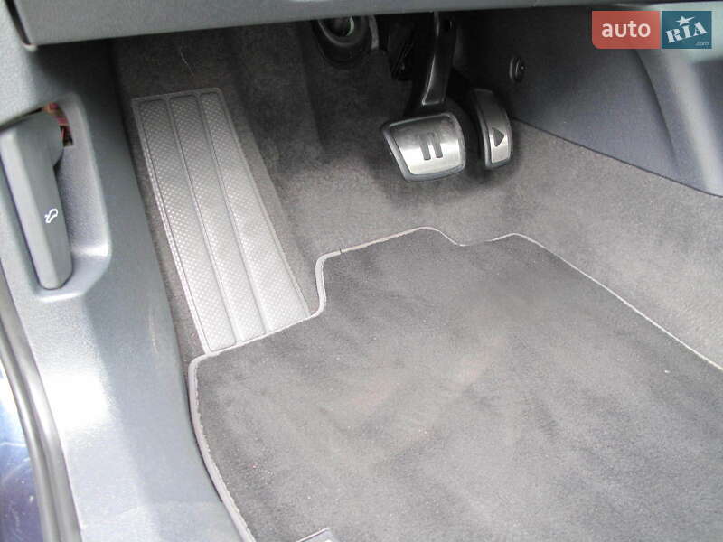 Внедорожник / Кроссовер Volkswagen ID.4 Crozz 2022 в Киеве фото 23 Внедорожник / Кроссовер Volkswagen ID.4 Crozz 2022 в Киеве