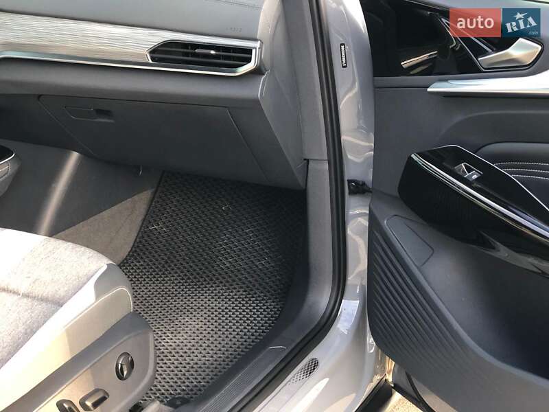 Внедорожник / Кроссовер Volkswagen ID.4 Crozz 2022 в Киеве