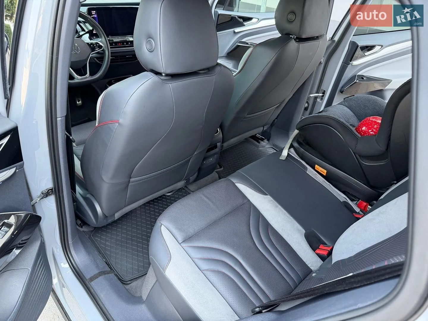 2021 Volkswagen ID.4 - мініатюра 29