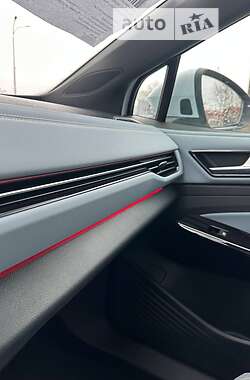 Позашляховик / Кросовер Volkswagen ID.4 X 2022 в Львові