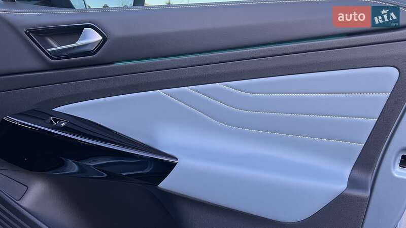 Внедорожник / Кроссовер Volkswagen ID.4 X 2021 в Ужгороде фото 10 Внедорожник / Кроссовер Volkswagen ID.4 X 2021 в Ужгороде