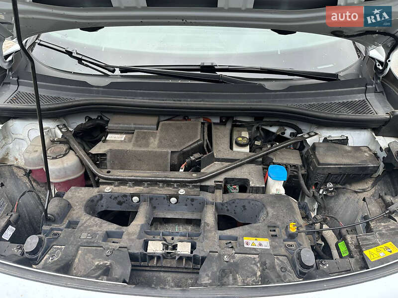 Позашляховик / Кросовер Volkswagen ID.4 X 2021 в Львові