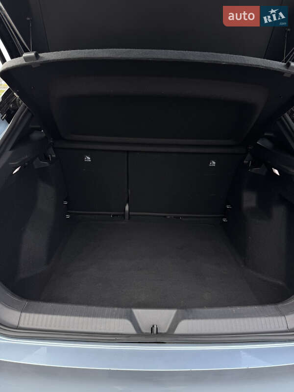 Позашляховик / Кросовер Volkswagen ID.4 X 2021 в Києві фото 29 Позашляховик / Кросовер Volkswagen ID.4 X 2021 в Києві