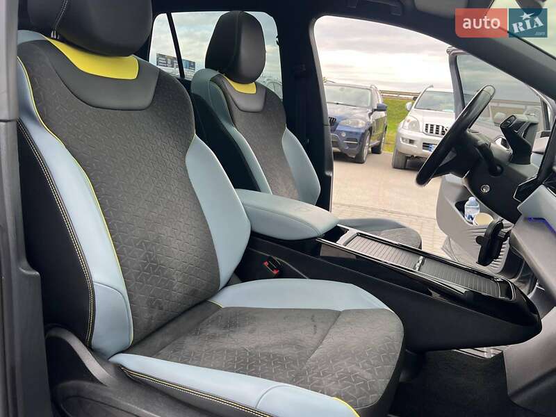 Внедорожник / Кроссовер Volkswagen ID.4 X 2021 в Львове