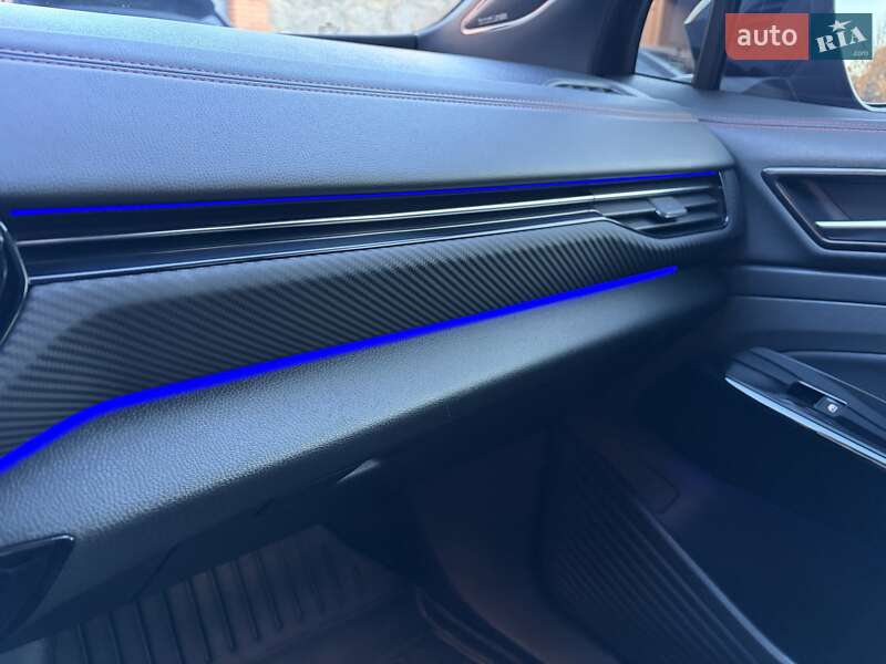 Позашляховик / Кросовер Volkswagen ID.4 X 2023 в Кривому Розі