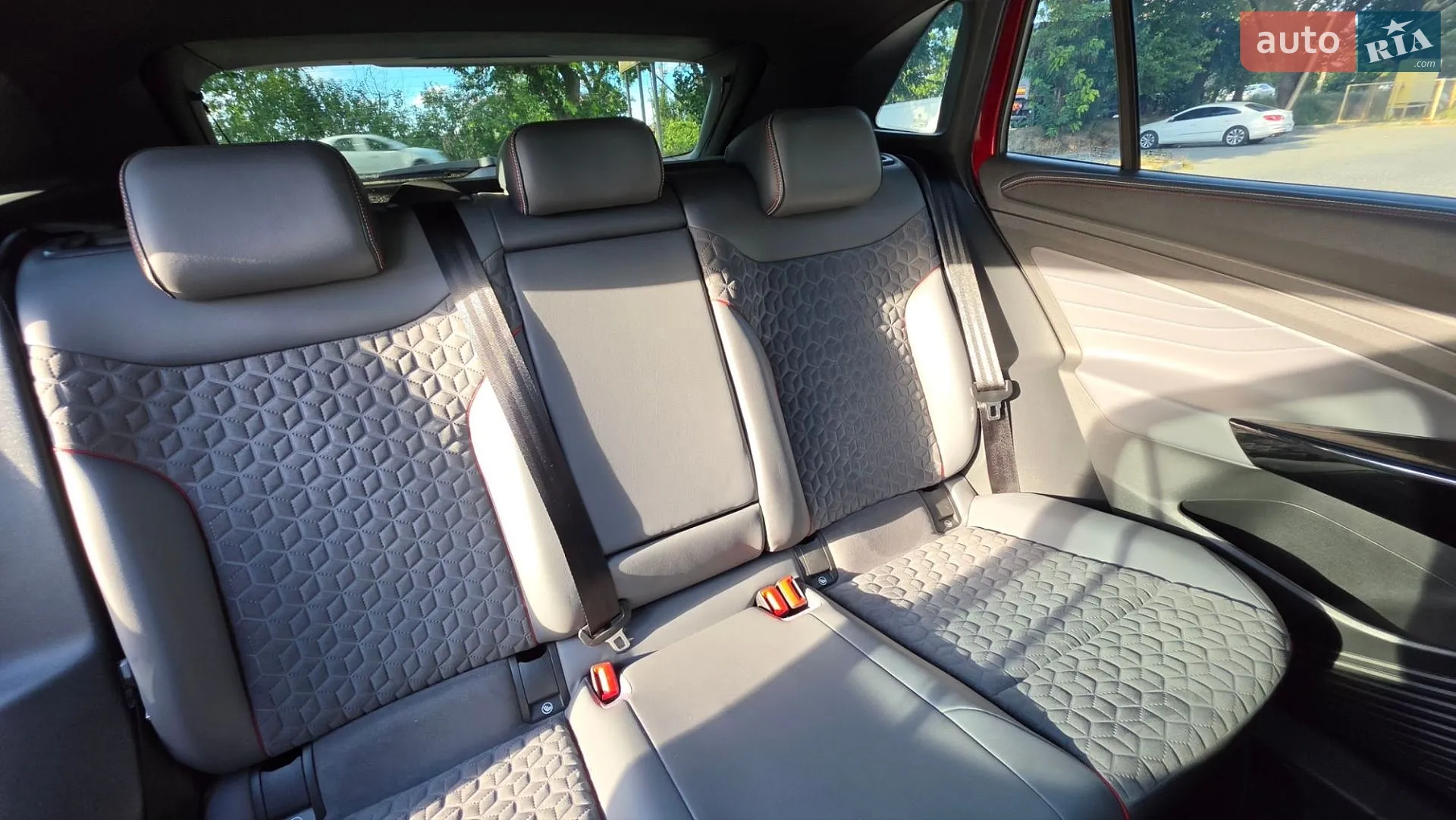 2021 Volkswagen ID.4 - мініатюра 28