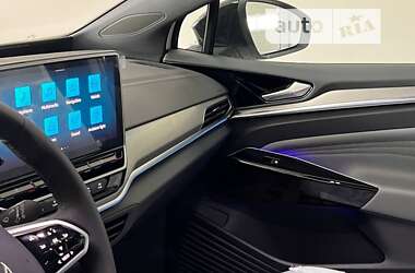 Позашляховик / Кросовер Volkswagen ID.4 2023 в 