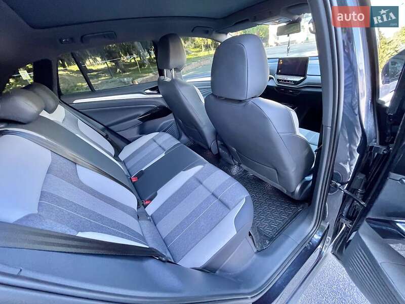 Внедорожник / Кроссовер Volkswagen ID.4 2021 в Львове