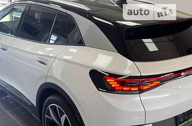 Внедорожник / Кроссовер Volkswagen ID.4 2023 в 