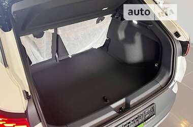 Внедорожник / Кроссовер Volkswagen ID.4 2023 в 