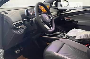 Внедорожник / Кроссовер Volkswagen ID.4 2023 в 
