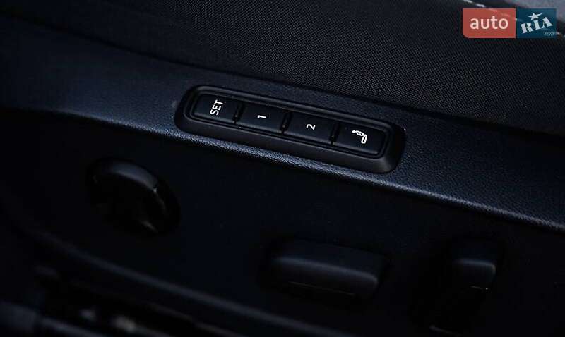 Внедорожник / Кроссовер Volkswagen ID.4 2021 в Киеве фото 25 Внедорожник / Кроссовер Volkswagen ID.4 2021 в Киеве