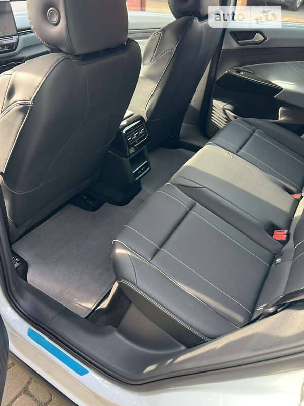 Внедорожник / Кроссовер Volkswagen ID.4 2022 в Киеве